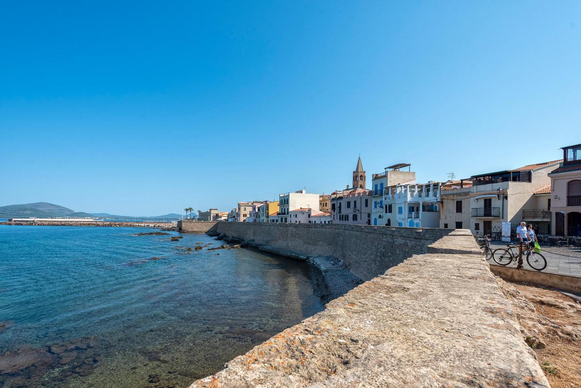 C & C Holidays Alghero Bagian luar foto